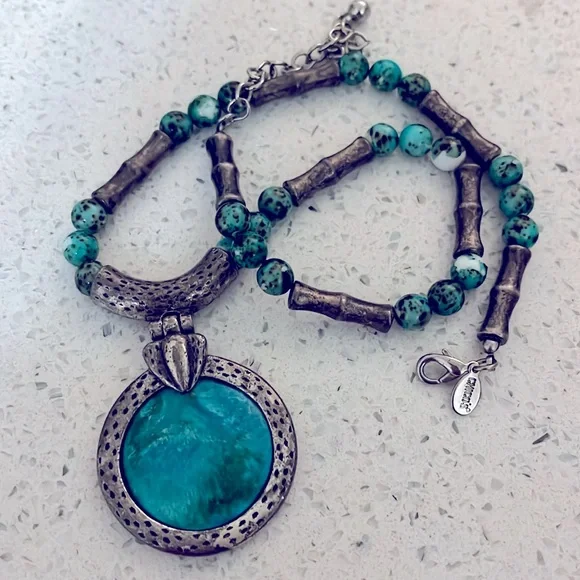 Turquoise & silver tone beach boho necklace w extender clasp - Picture 9 of 9